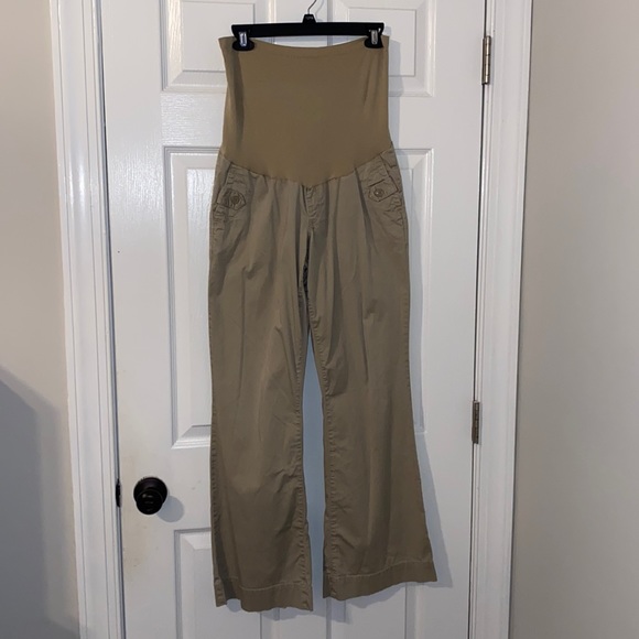 Motherhood Maternity Pants - Motherhood Maternity khakis. Size M.